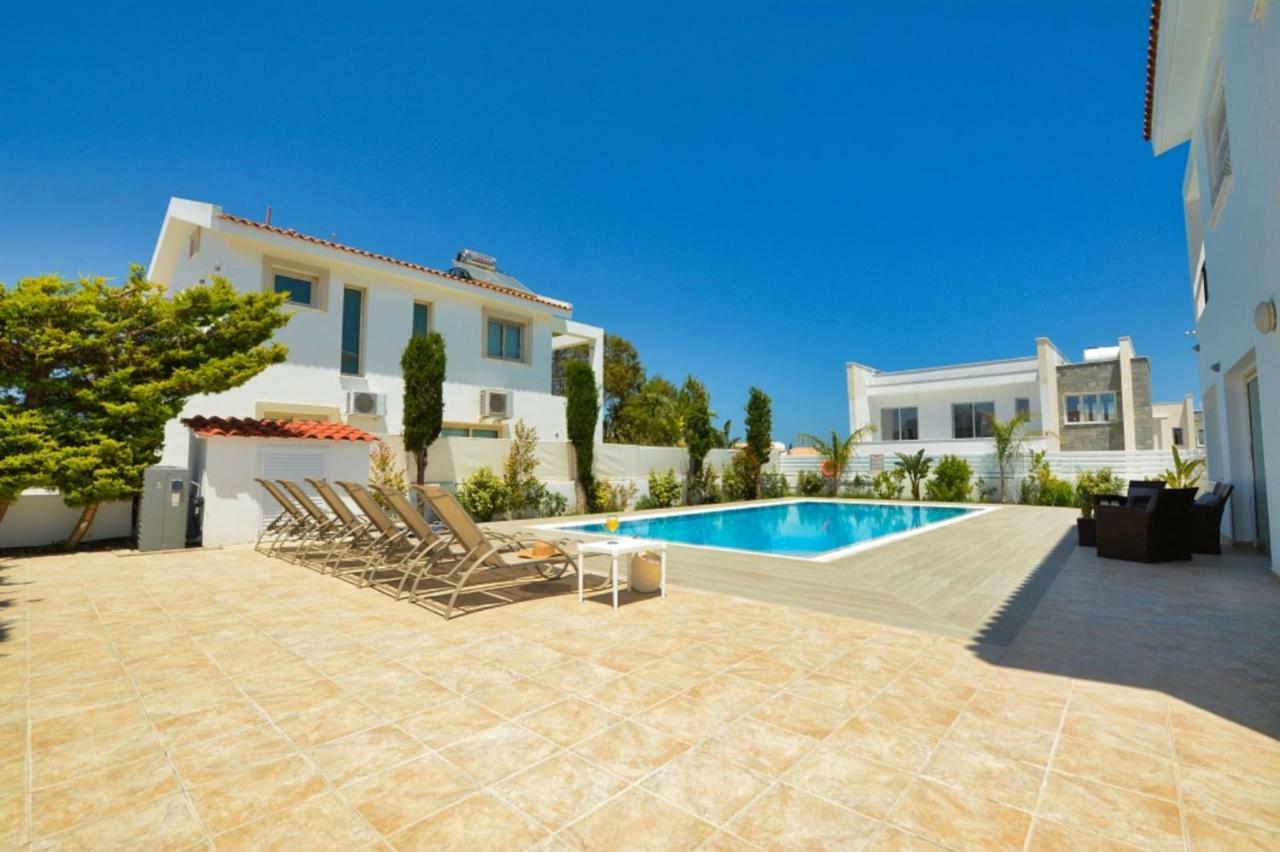 Blue Sea Villa Protaras Bagian luar foto